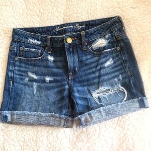 American Eagle Outfitters distressed/destroyed denim shorts cuff fringe dark 2